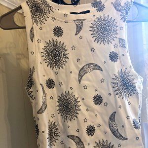 F21 White Black Celestial Crop Top Sz S NWT